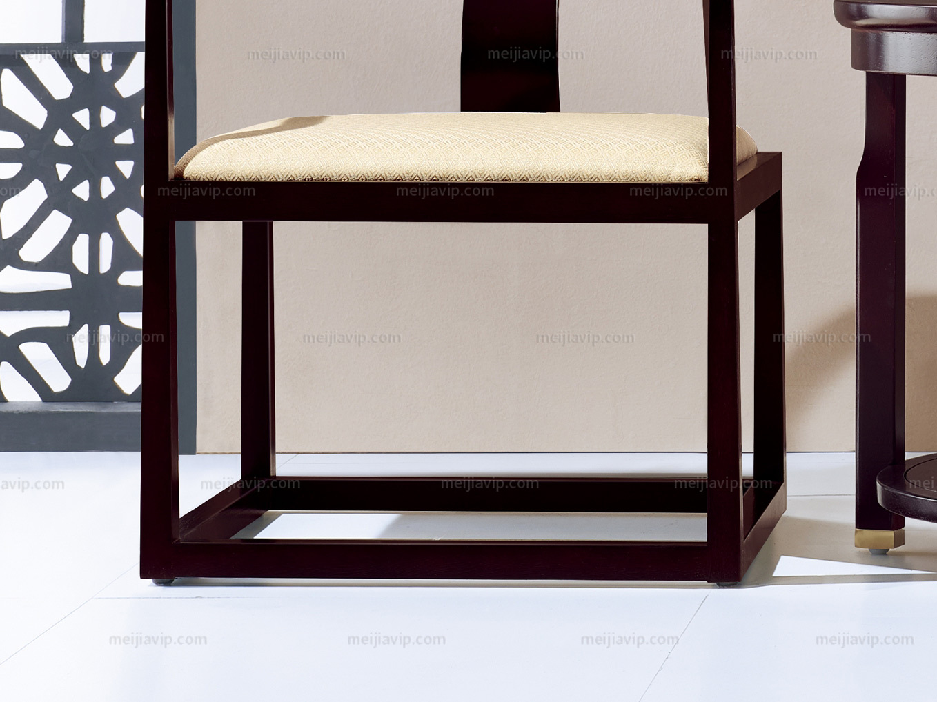 墨舍 新中式 东南亚进口红檀木 麻布软包x01 休闲圈椅